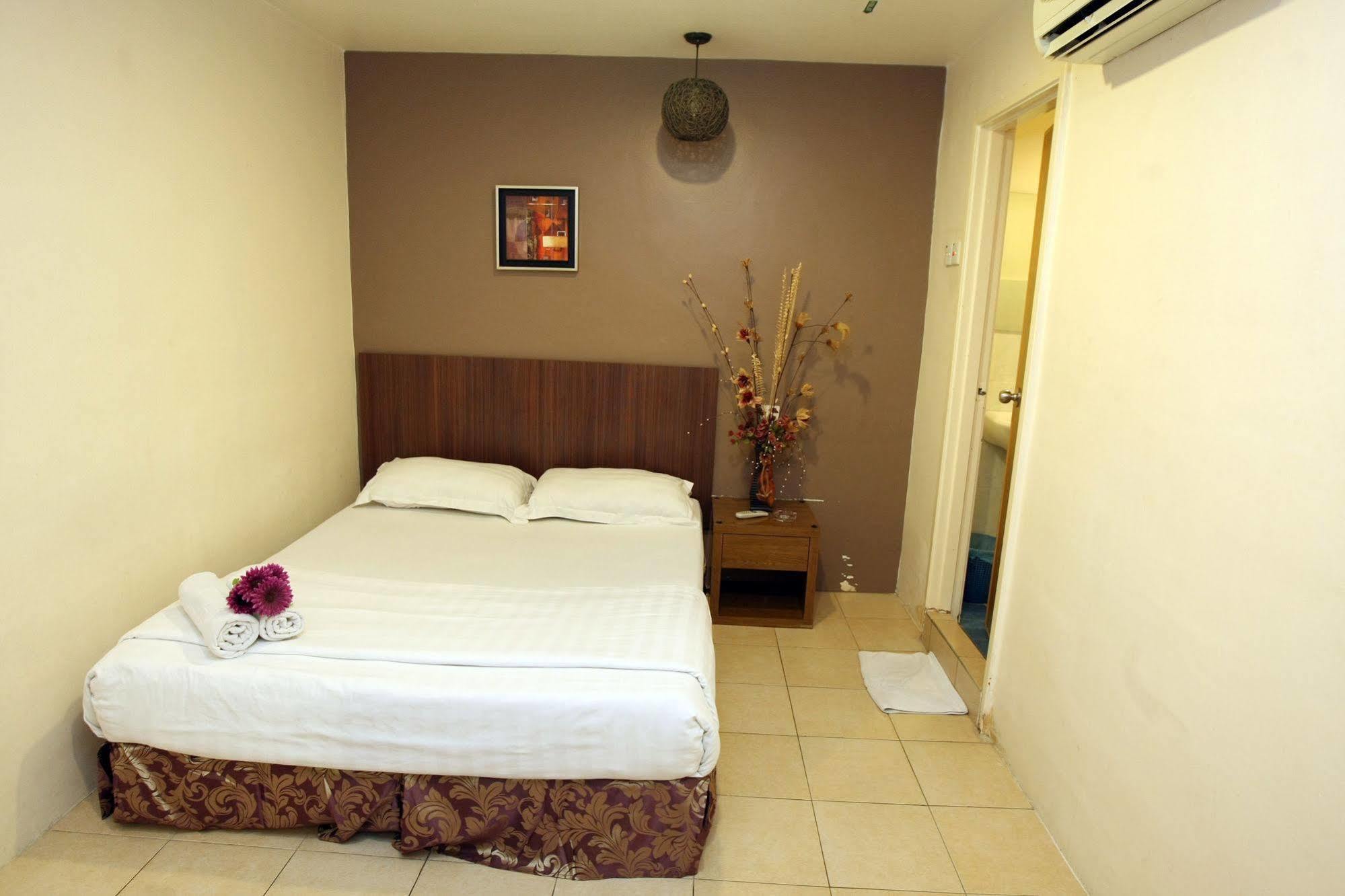 Uptown Hotel Kajang Exterior photo