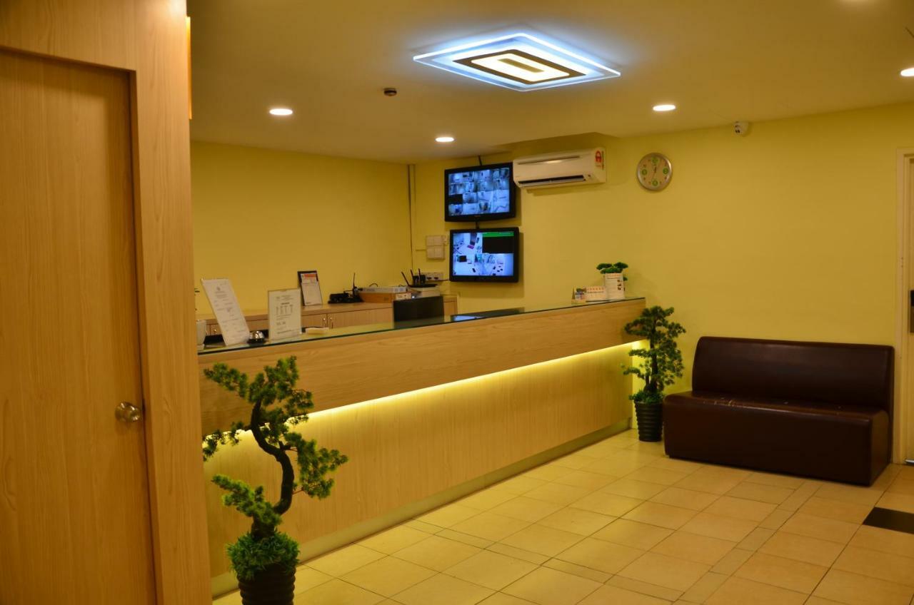 Uptown Hotel Kajang Exterior photo